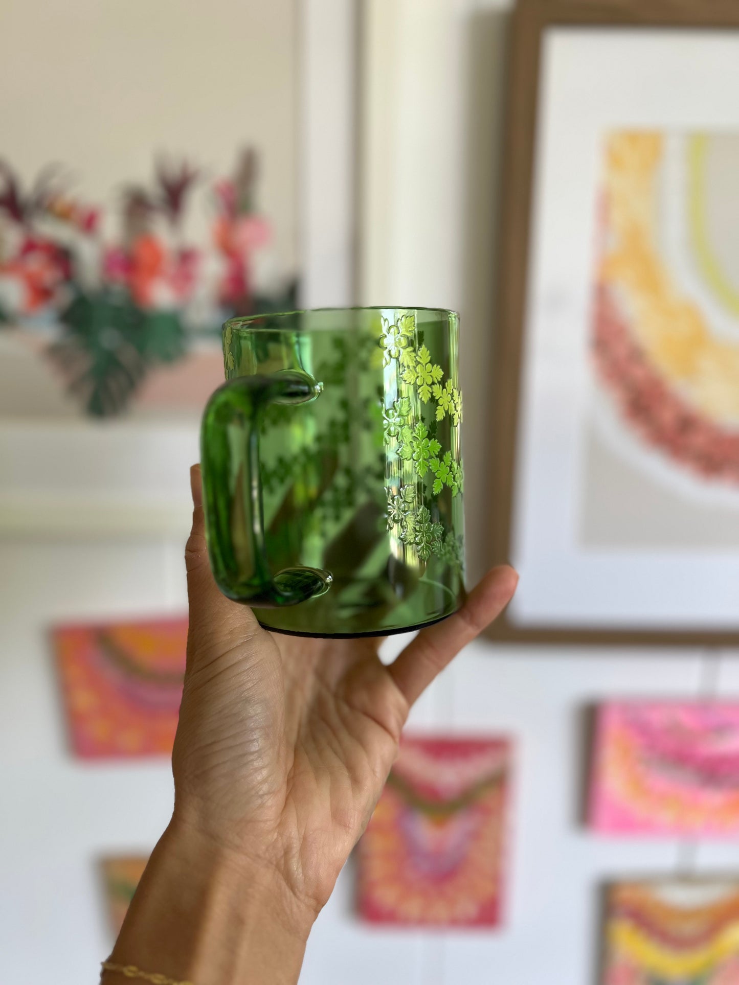 Green lei kuiki glass mug
