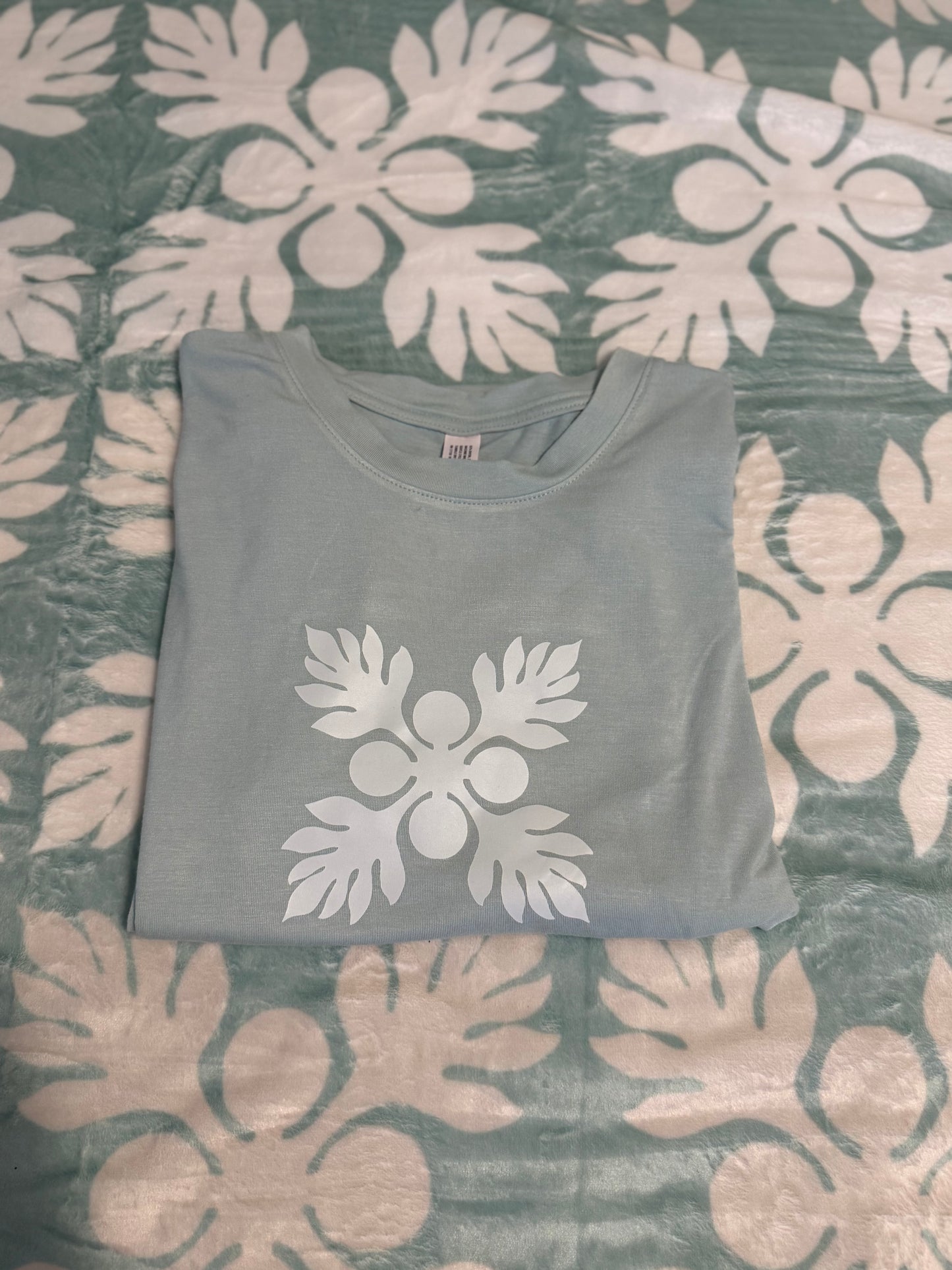 Seafoam kuiki tee