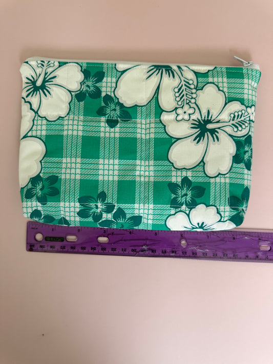 Mini turquoise pouch