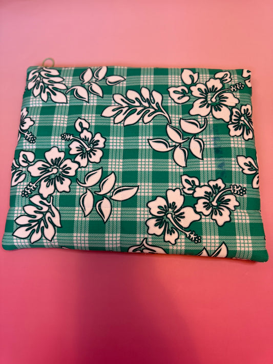 Seafoam pouch (large)