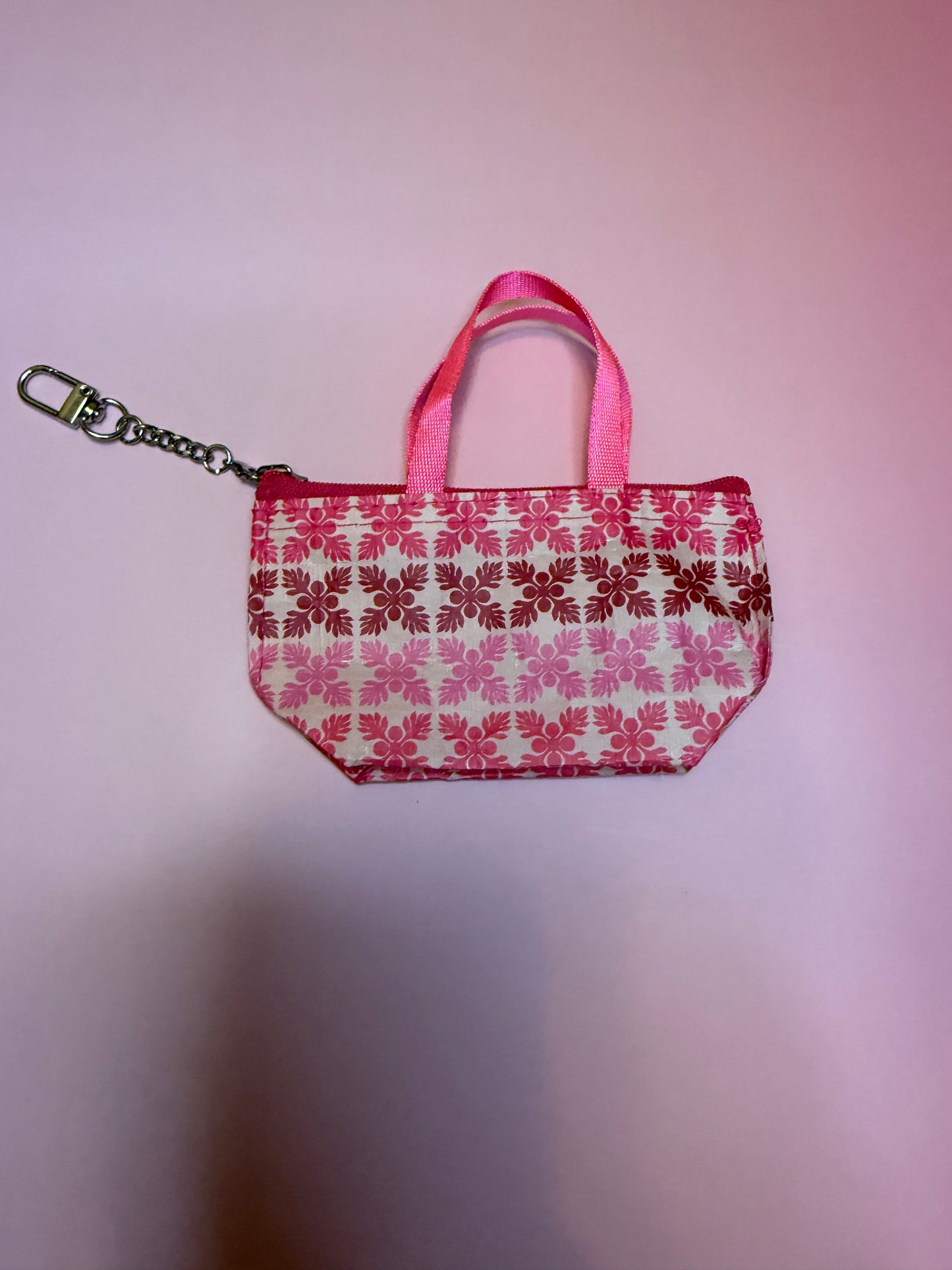 Hot pink kuiki bitty bucha