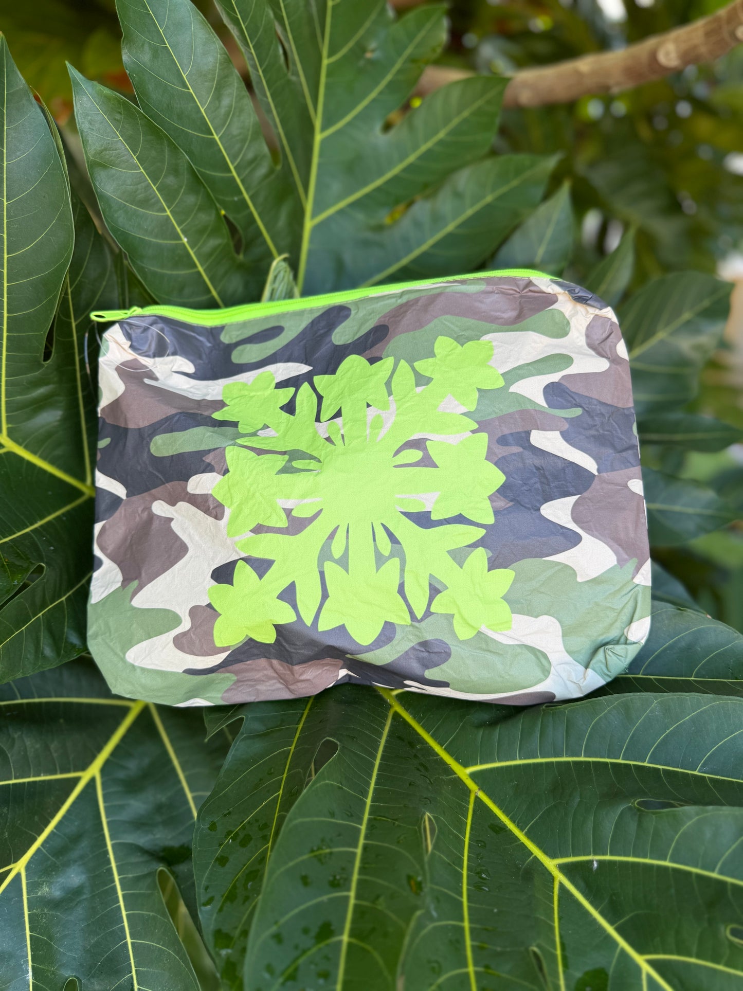 Pua Melia Kuiki + Camo