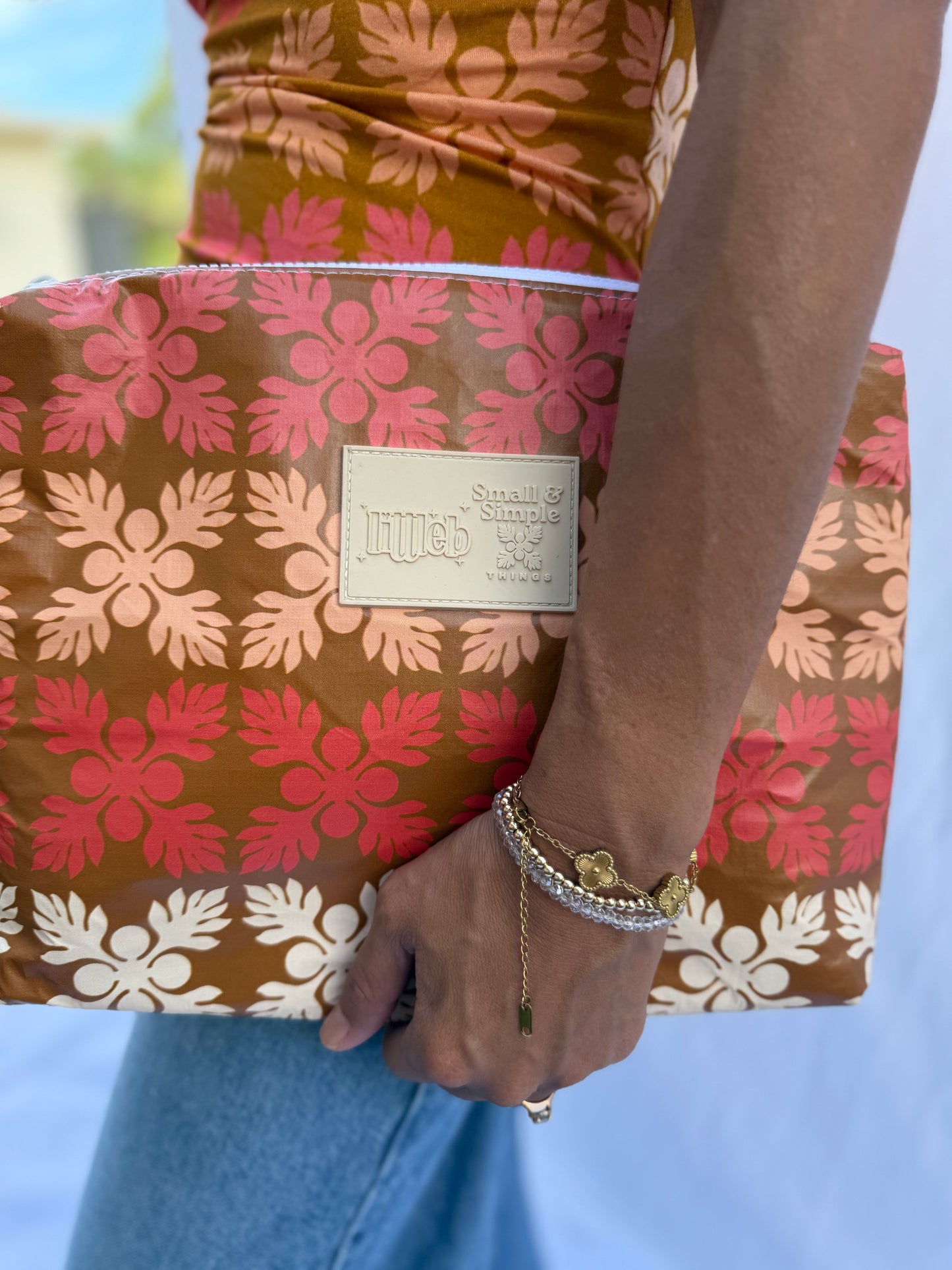 Insulated pouch little B collab Fall Kuiki