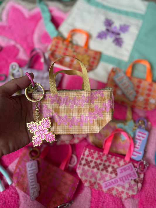 Kuiki lei bitty bucha