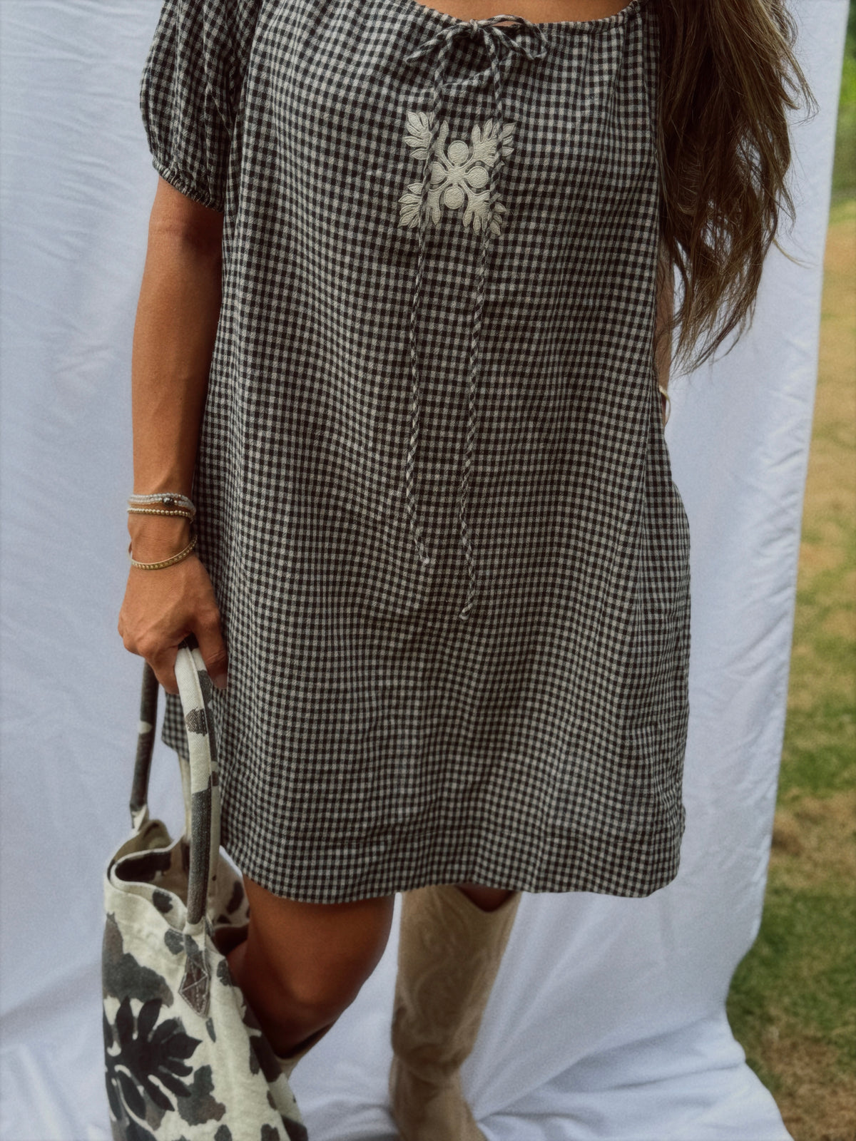 Gingham puff sleeve dress