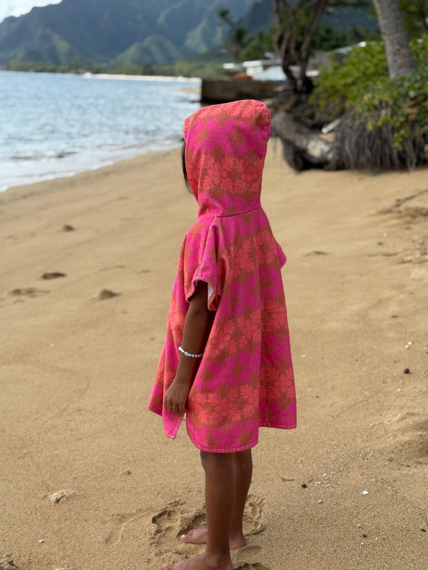 Keiki hoodie towel