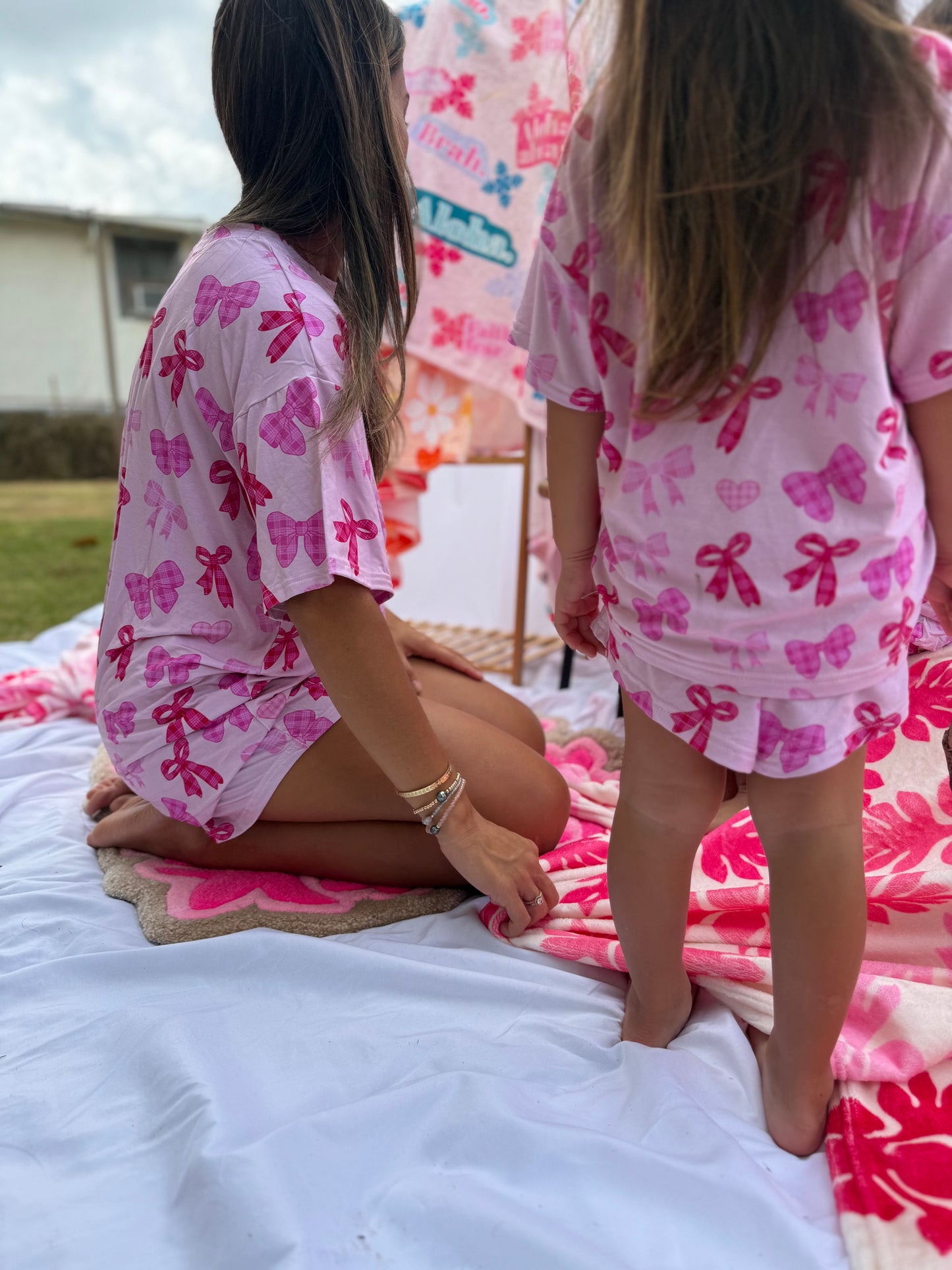 Keiki palaka bow lounge set