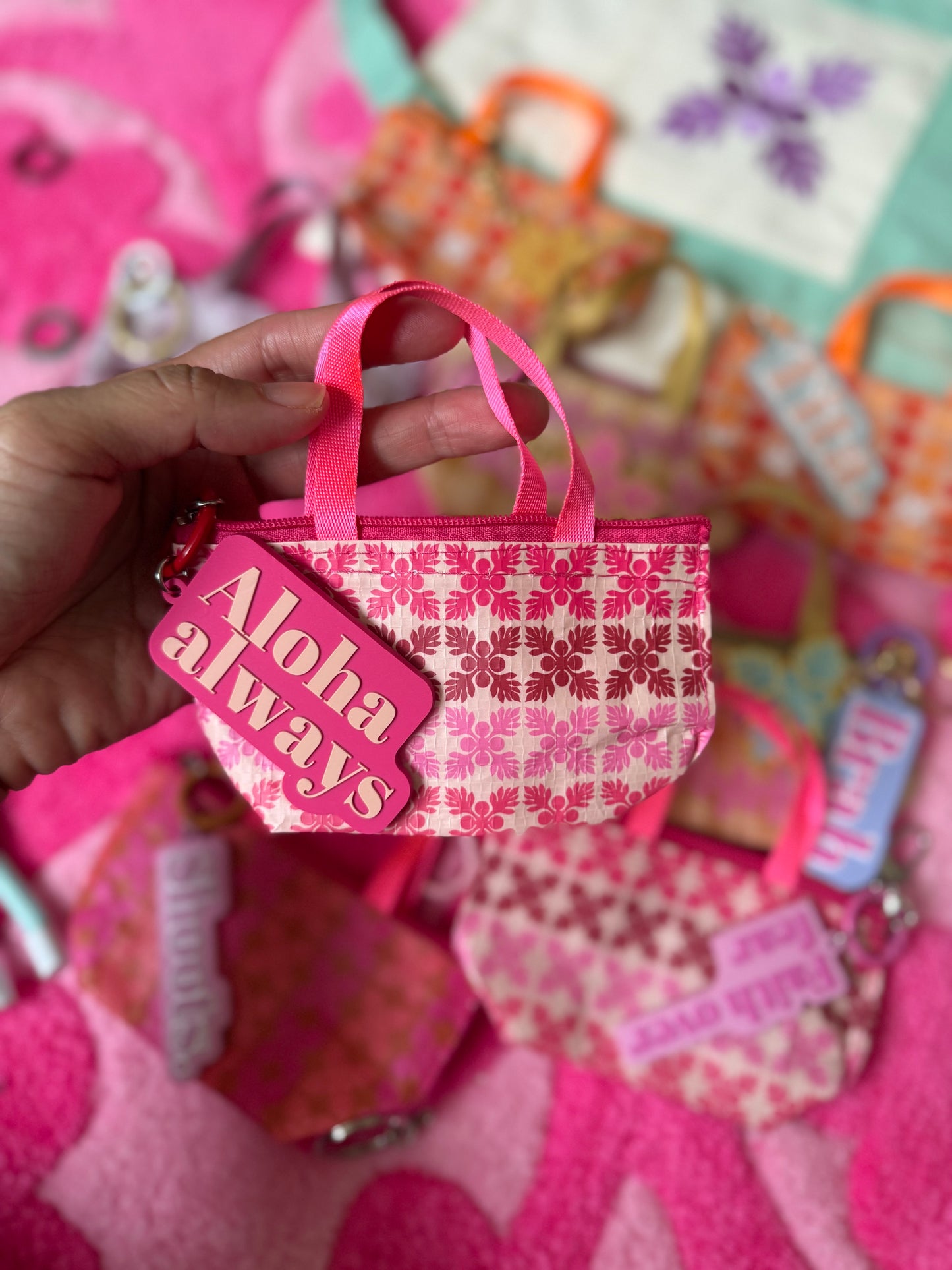 Hot pink kuiki bitty bucha