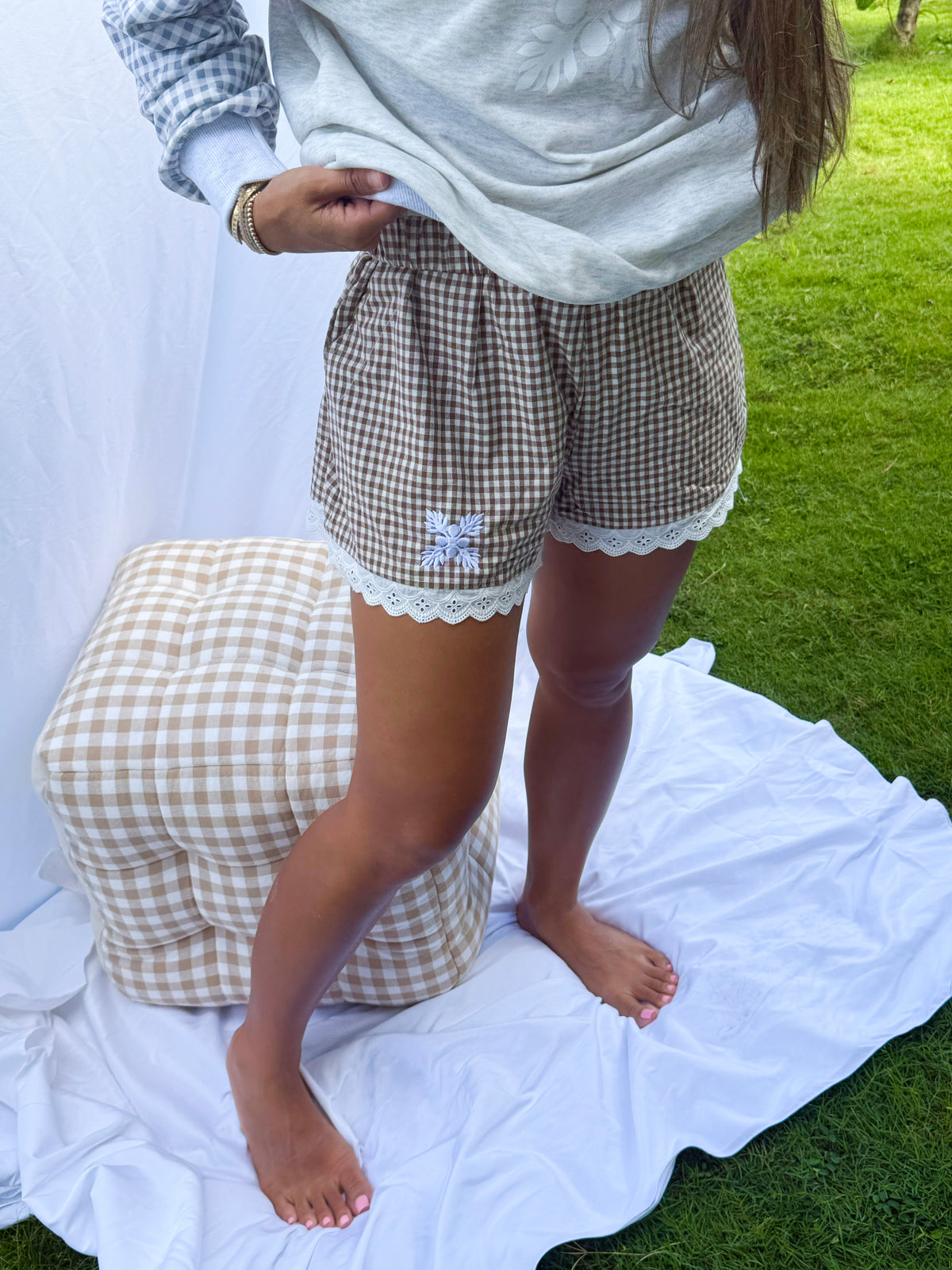 Gingham lace shorts