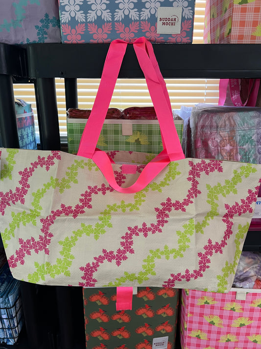 Pink and green lei kuiki Bebeh bag