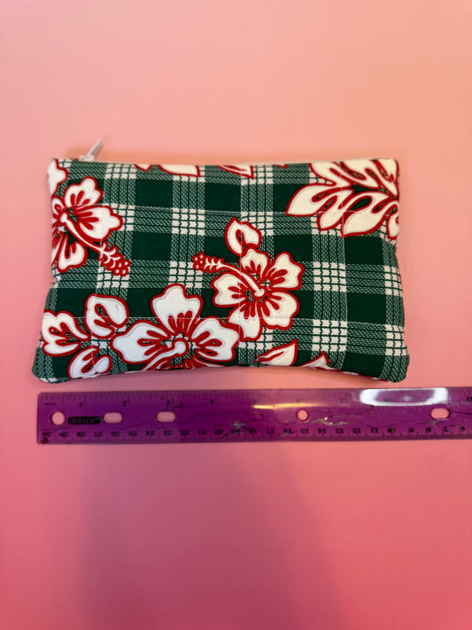 Green & red mini pouch