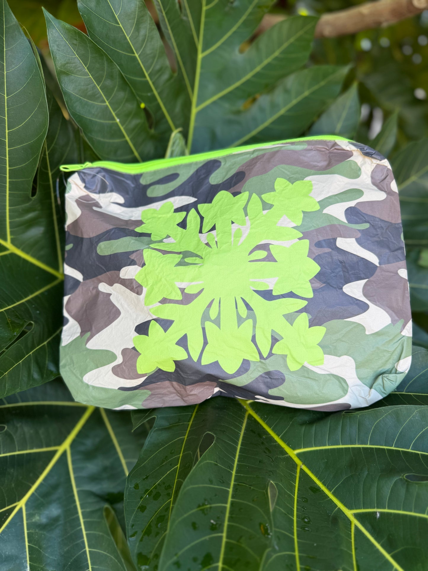 Pua Melia Kuiki + Camo