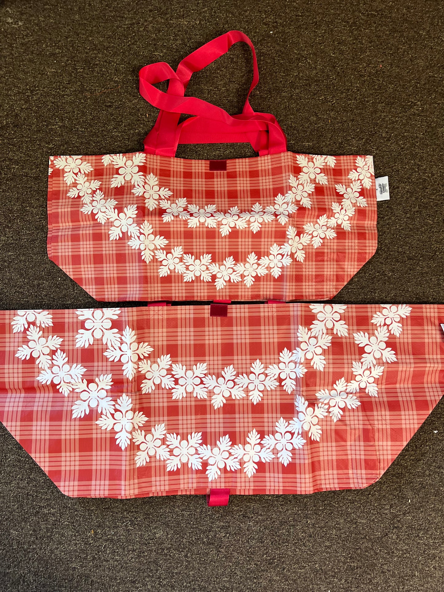Bebeh bag red & white lei